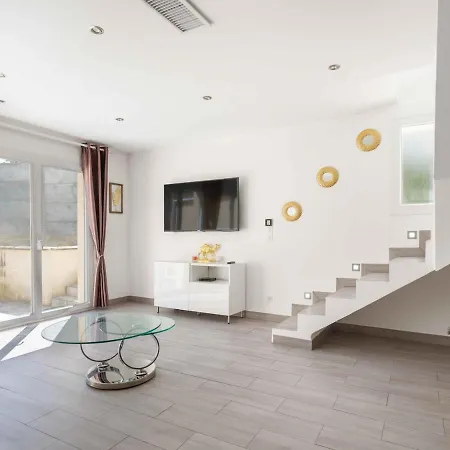 Des Lumieres Apartamento Aulnay-sous-Bois