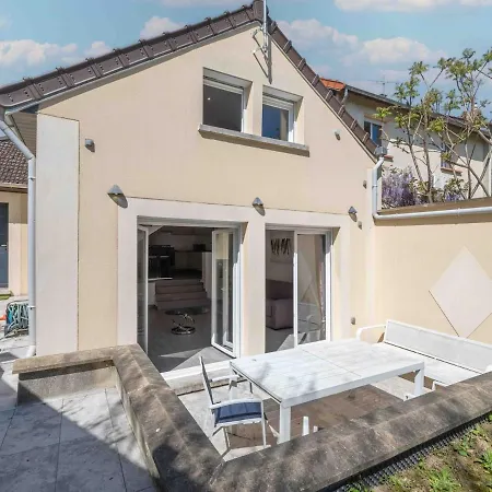 Des Lumieres Apartamento Aulnay-sous-Bois